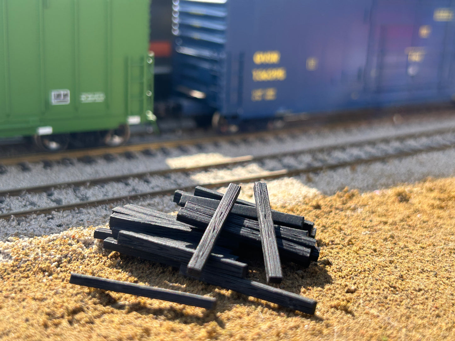 🟢 Railroad Ties - New