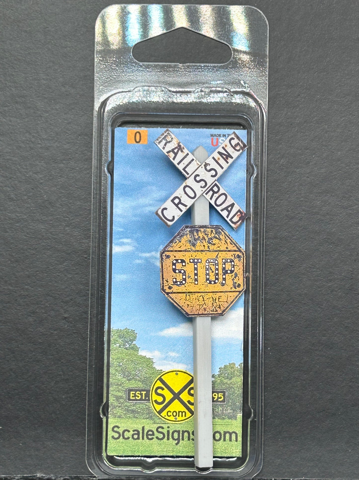🟠 Crossbuck + Stop