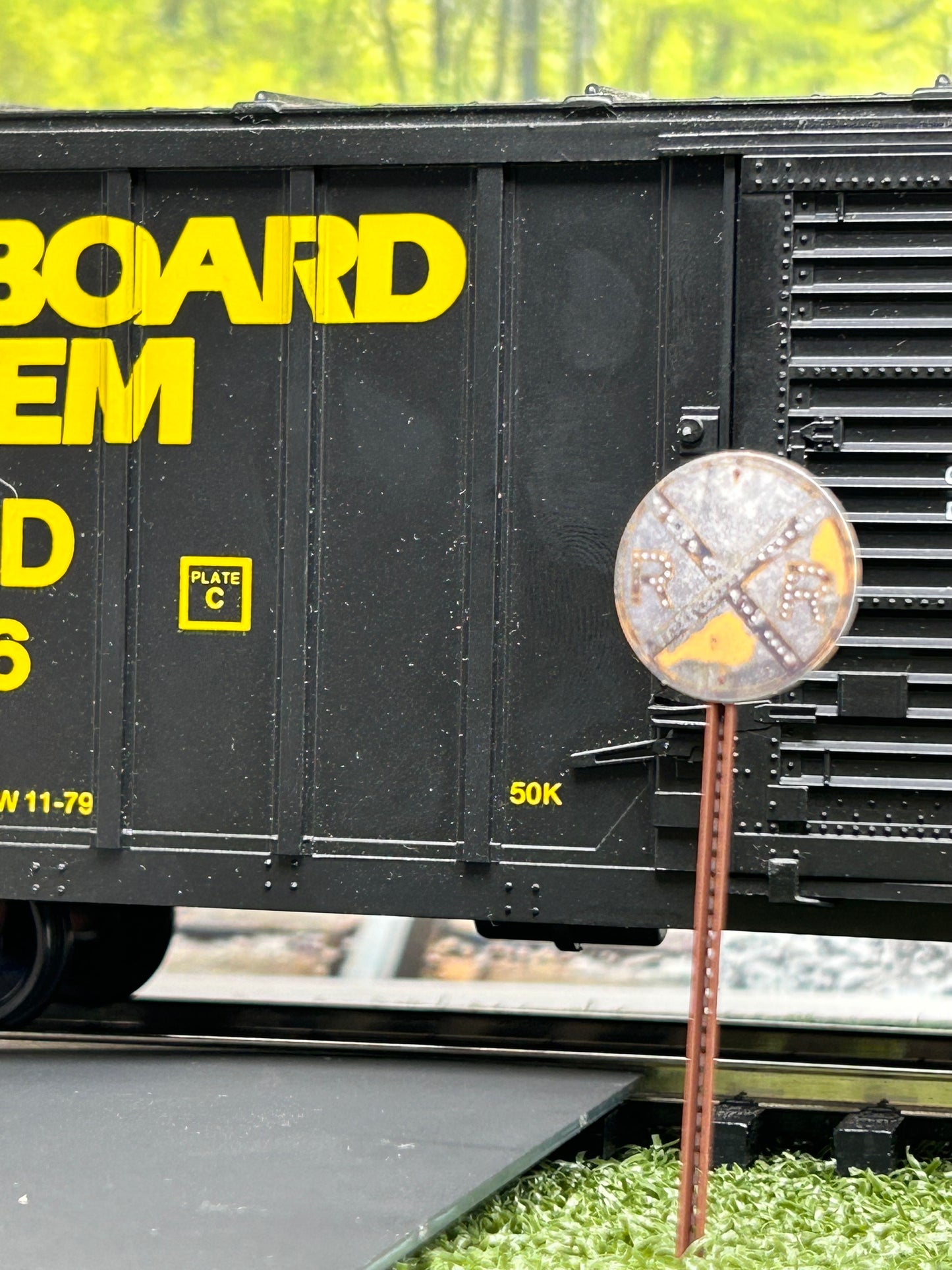 🟠 Railroad Crossing Cat Eyes 2