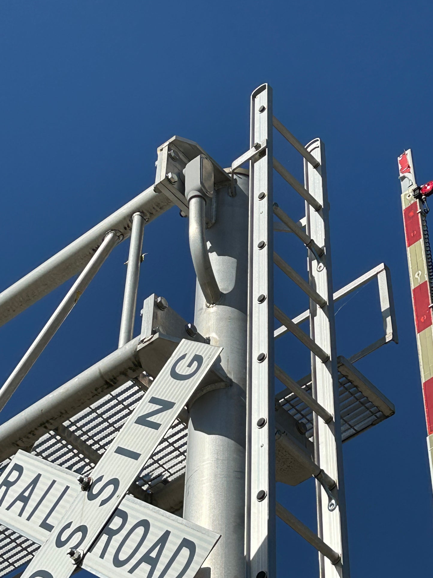 🟢  RR Crossing Cantilever - 2 Tracks / USA