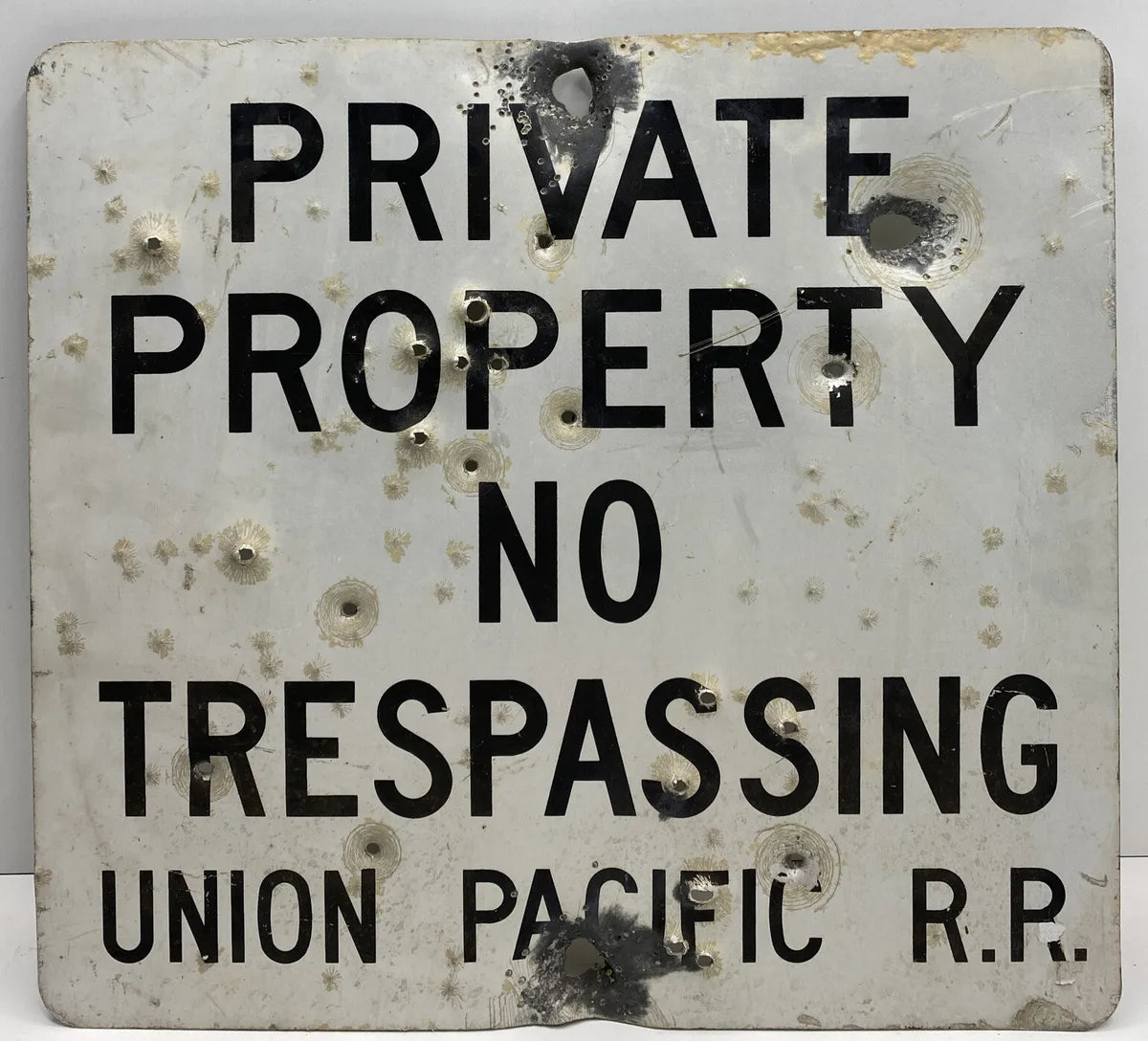 🟢 UP - No Trespassing #3