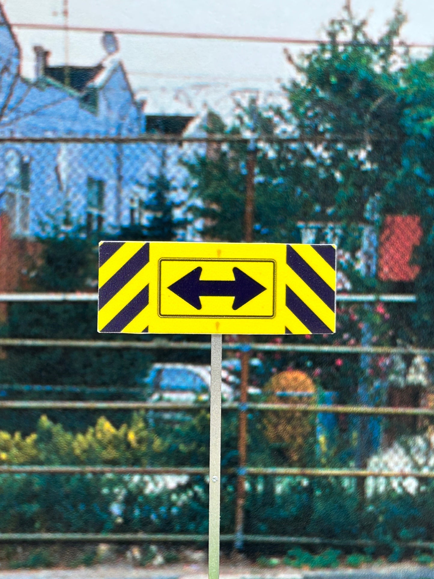 🟢 Two Arrow with Strips 1 Pole