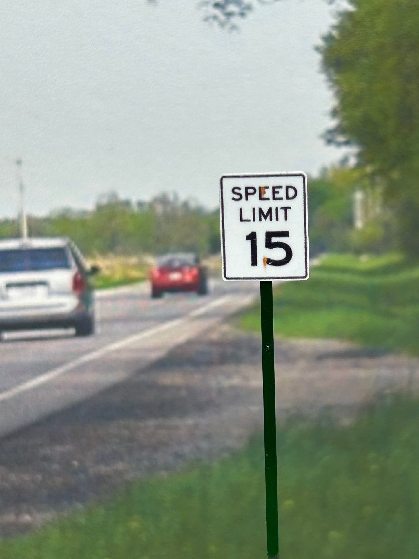🟢 15 mph