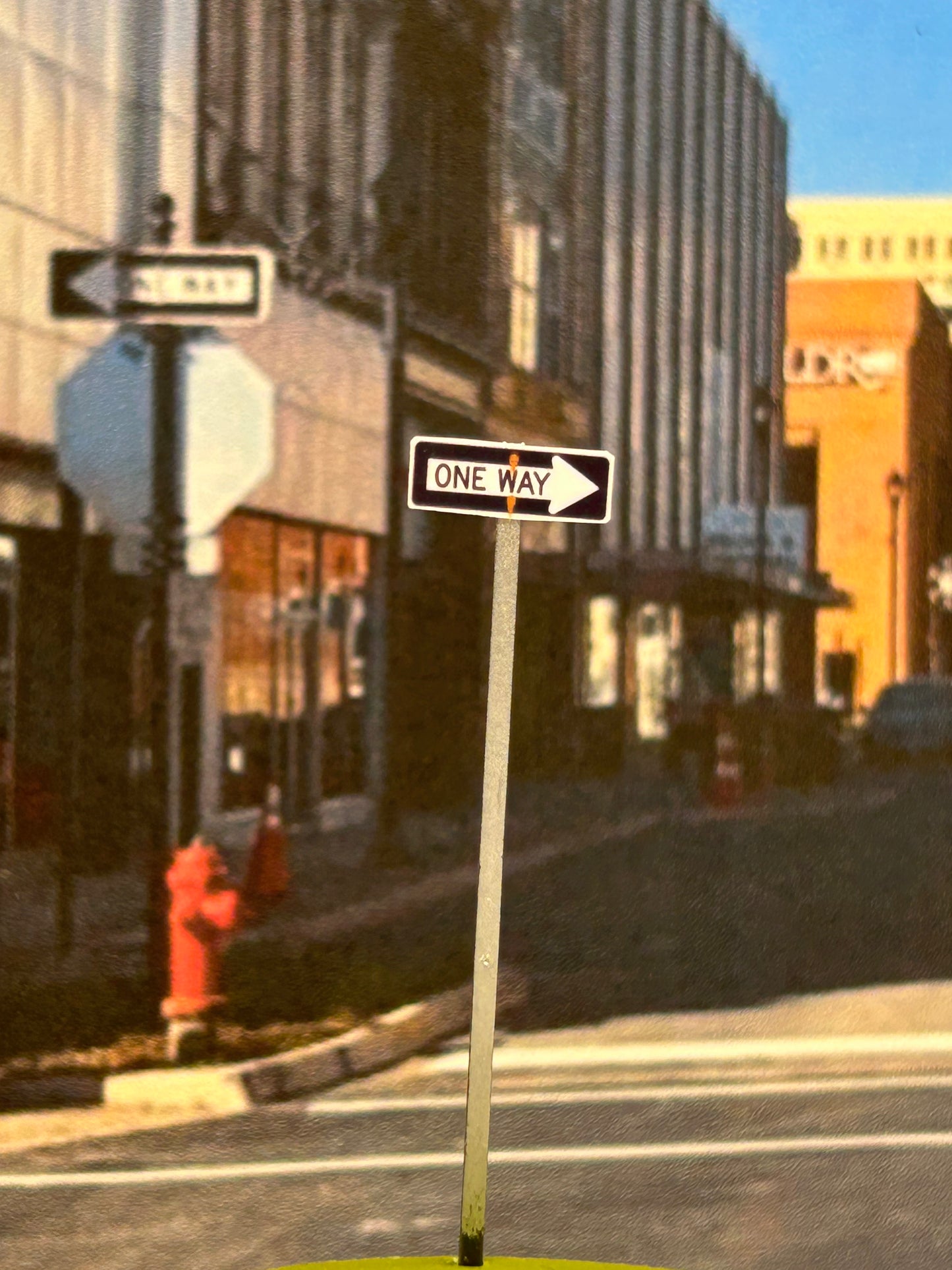 🟢 One Way - Right