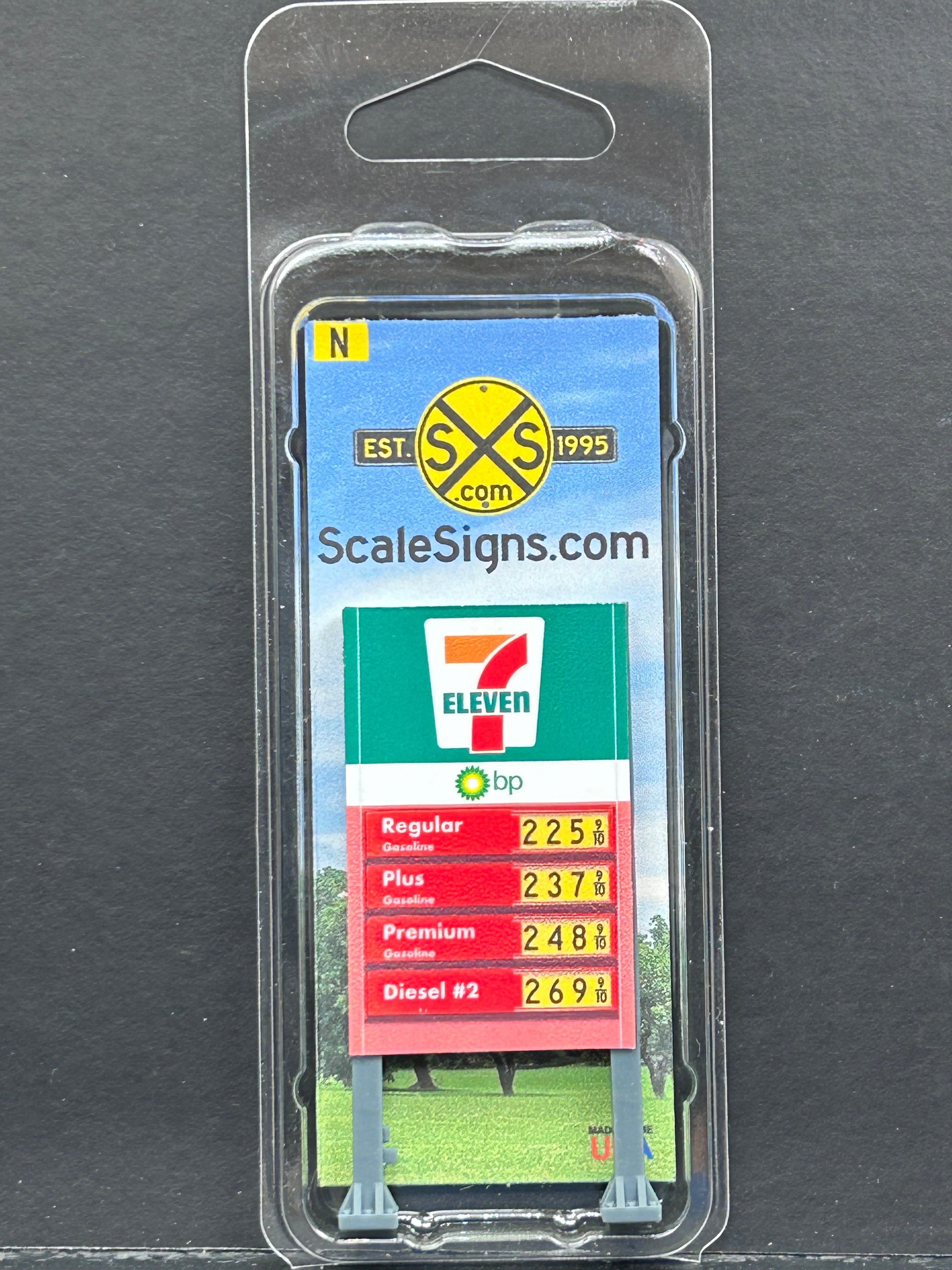 Scale Detailed Model Street and Railroad Signs in 1:160 N Scale ...