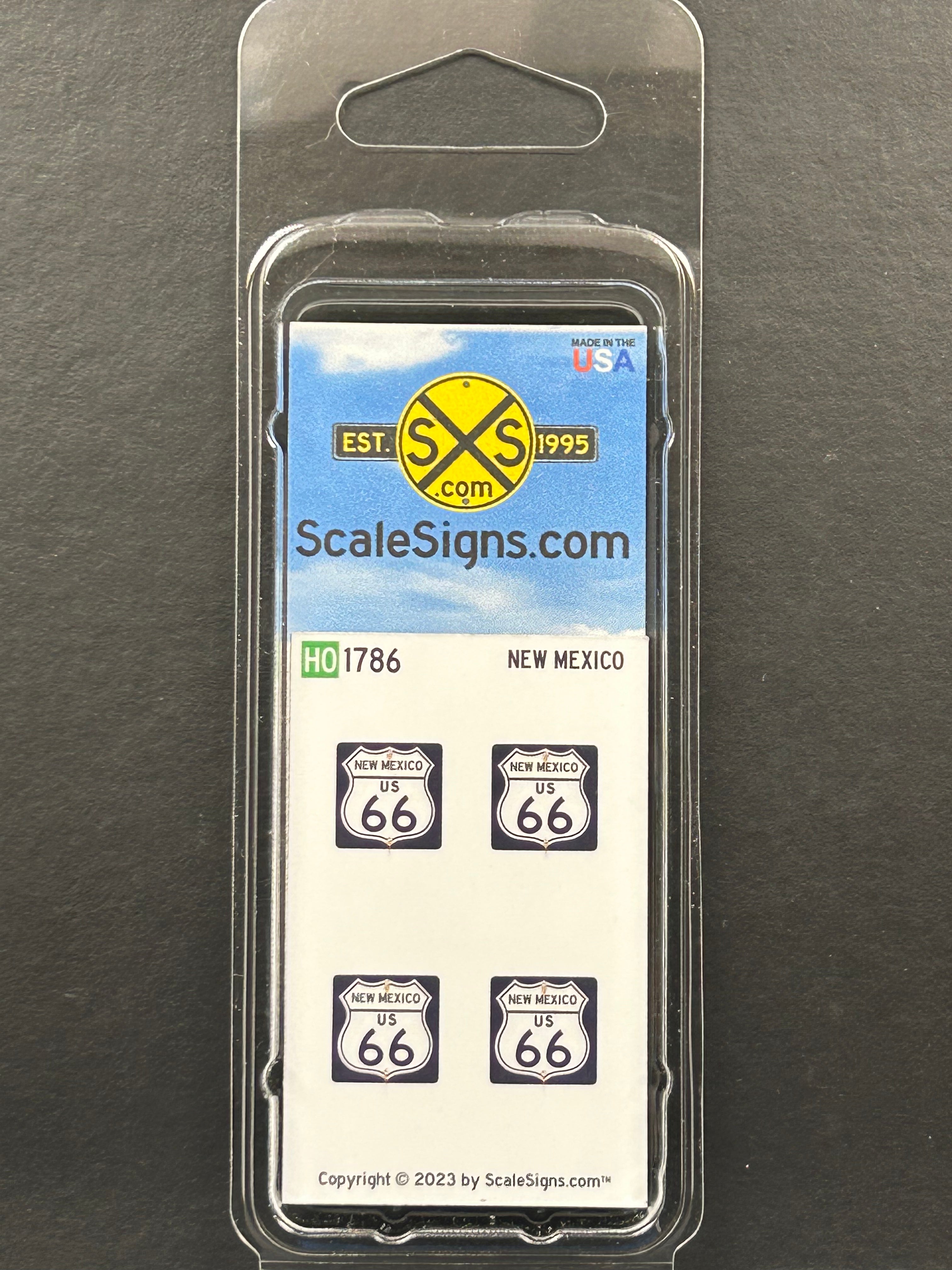 HO-1768 1:87 HO Scale Highway Signs – ScaleSigns.com