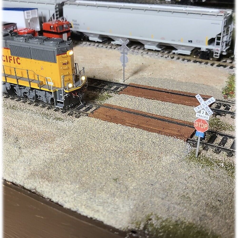 Model Train Crossbuck Scale Detailed Model Street and Railroad Signs in 1:87 HO – ScaleSigns.com