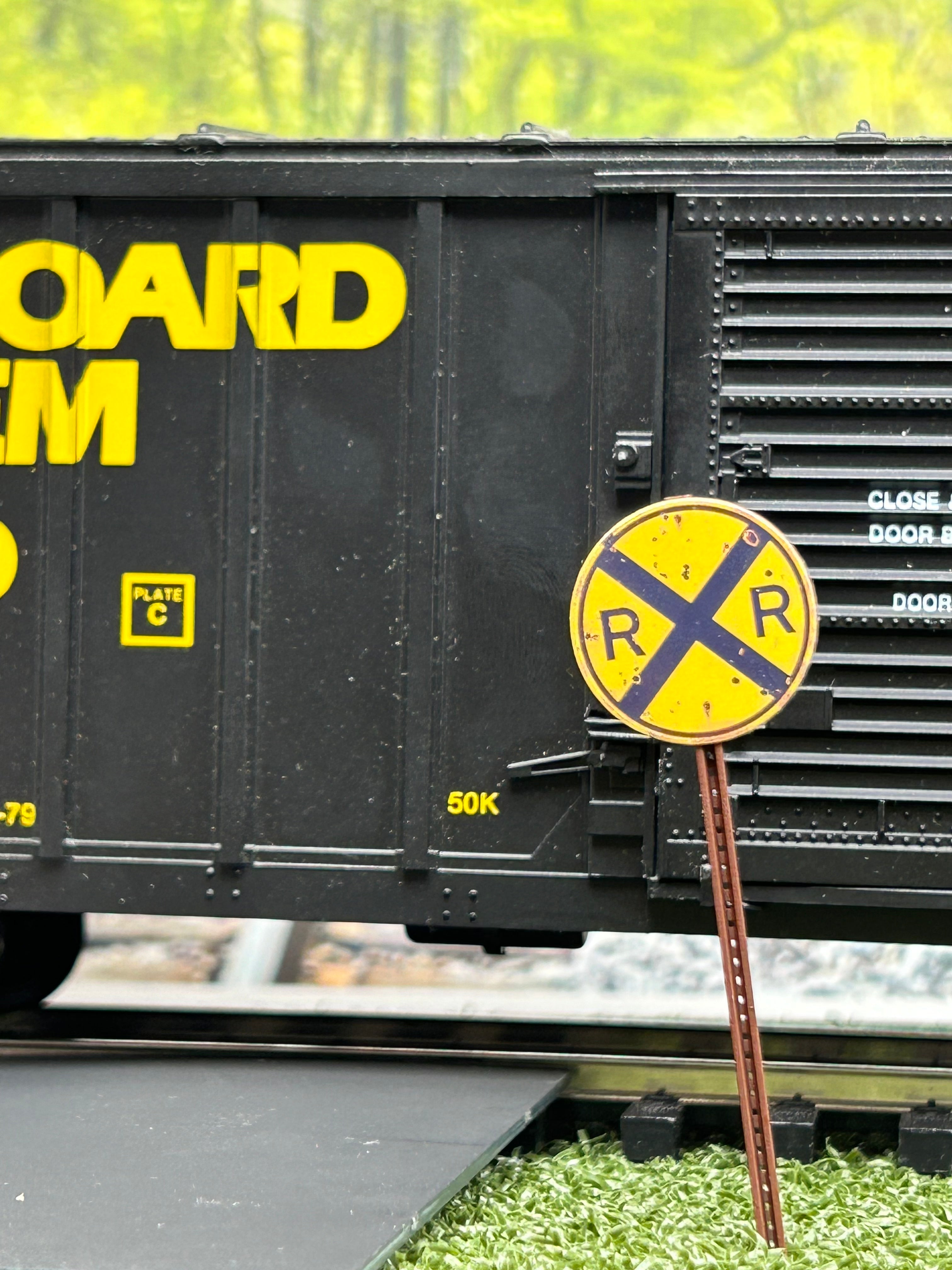Scale Detailed Model Street and Railroad Signs in 1:48 O Scale ...