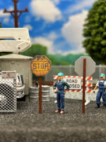 HO-2504-C / Stop Sign with Cat Eyes