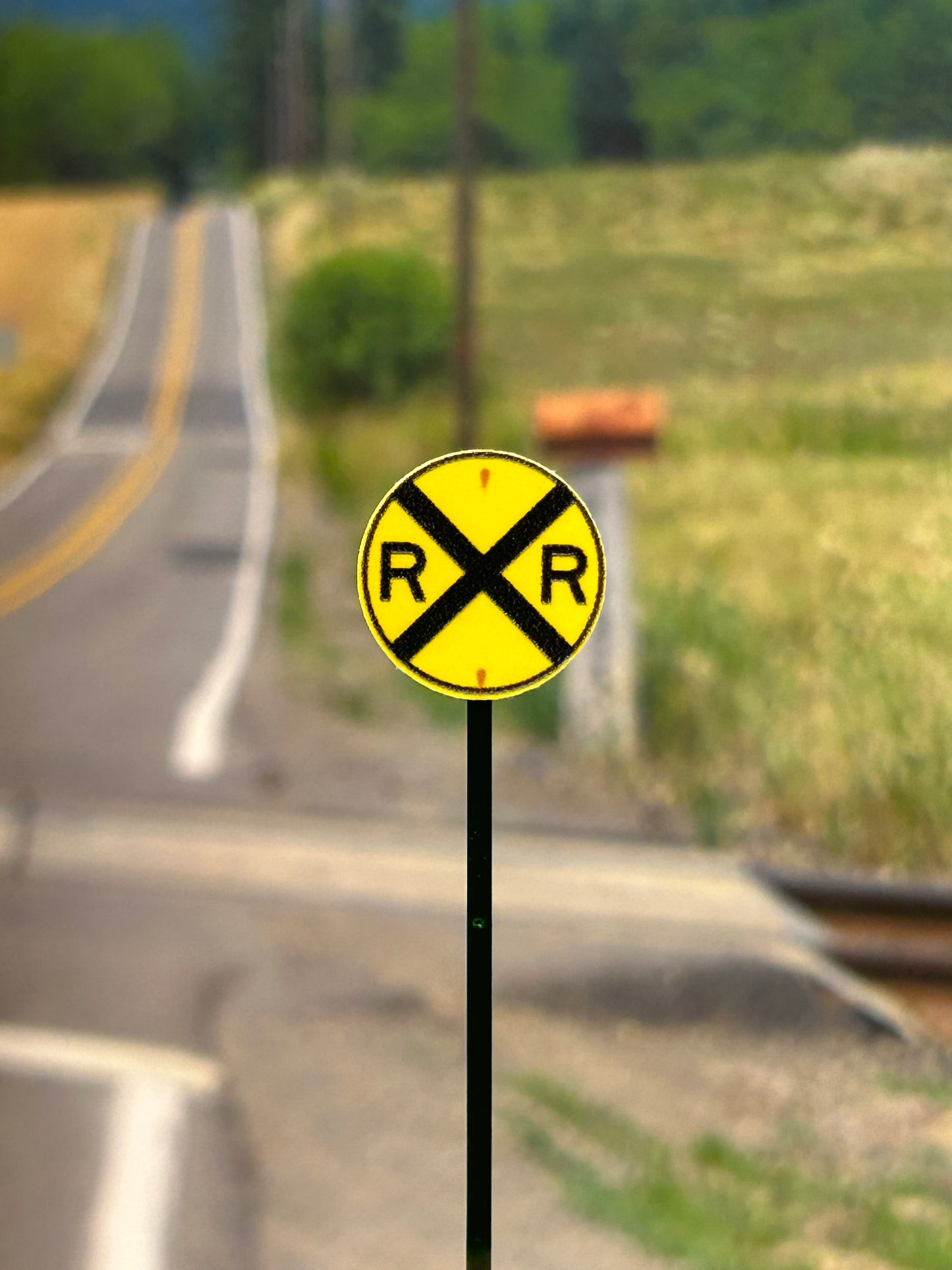 HO Scale Detailed Model Street & Railroad Traffic Road Signs in 1:87 ...