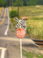 HO-2206-v2 / Lt. Rust Railroad Crossbuck + Stop Sign